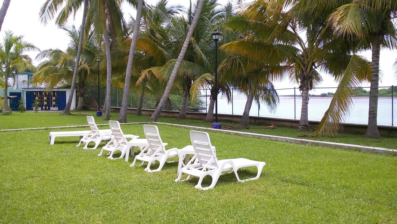 Hotel Marina San Blas Bagian luar foto